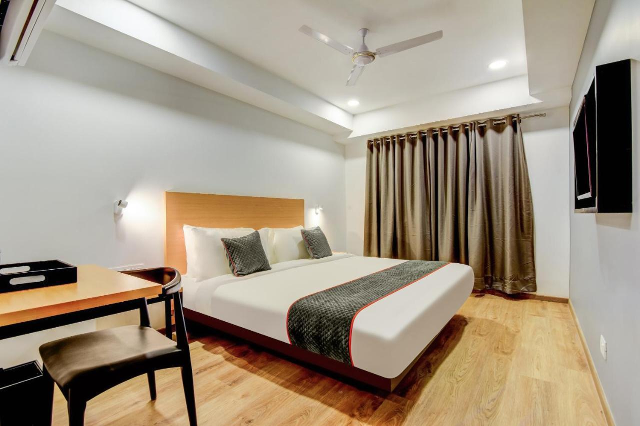 Oyo Townhouse 115 Patel Nagar Hotell New Delhi Eksteriør bilde