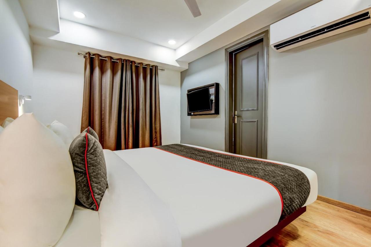 Oyo Townhouse 115 Patel Nagar Hotell New Delhi Eksteriør bilde